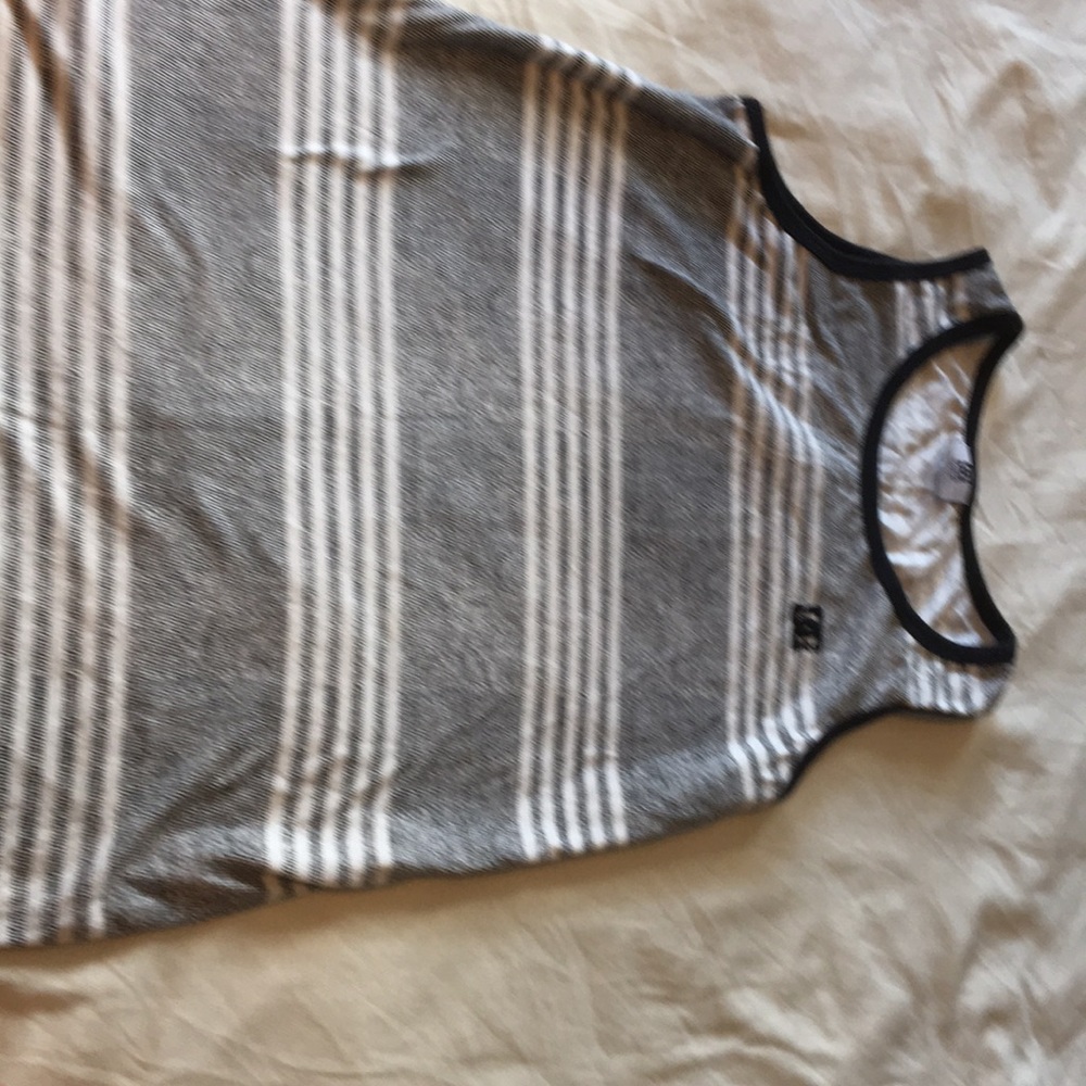 tank top 10/12